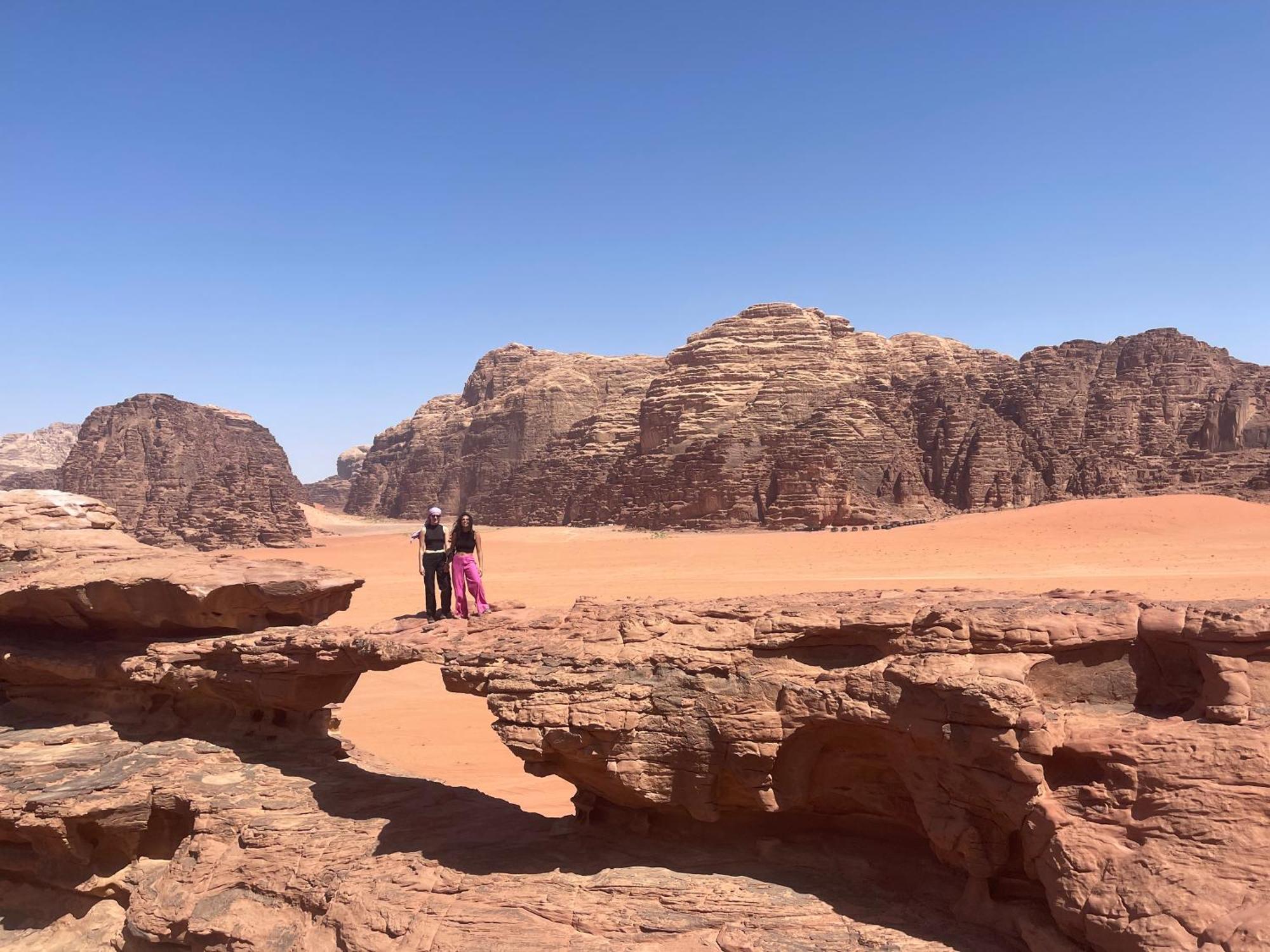 Hotel Bedouin Bunch Camp Wadi Rum Exterior foto