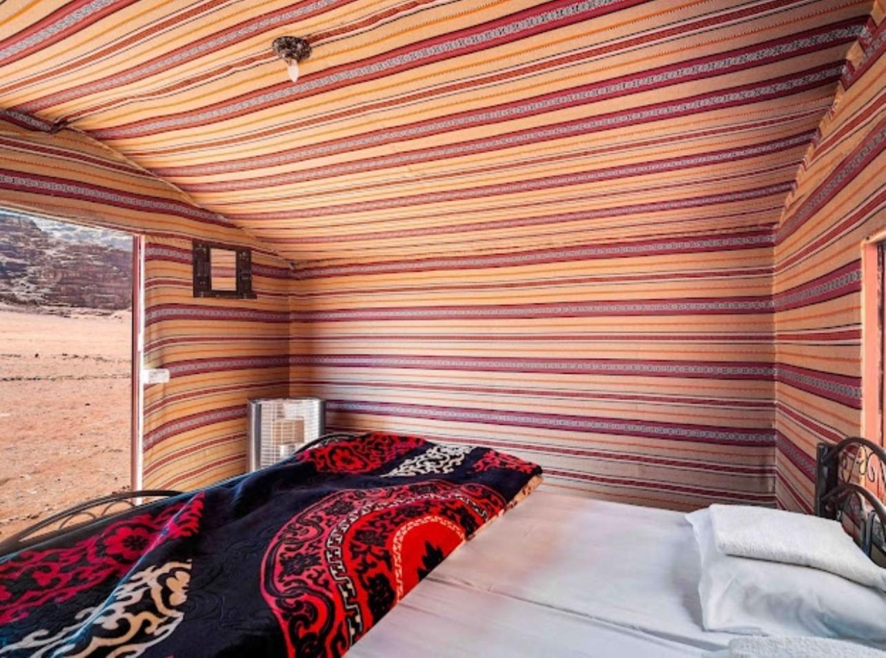 Hotel Bedouin Bunch Camp Wadi Rum Exterior foto