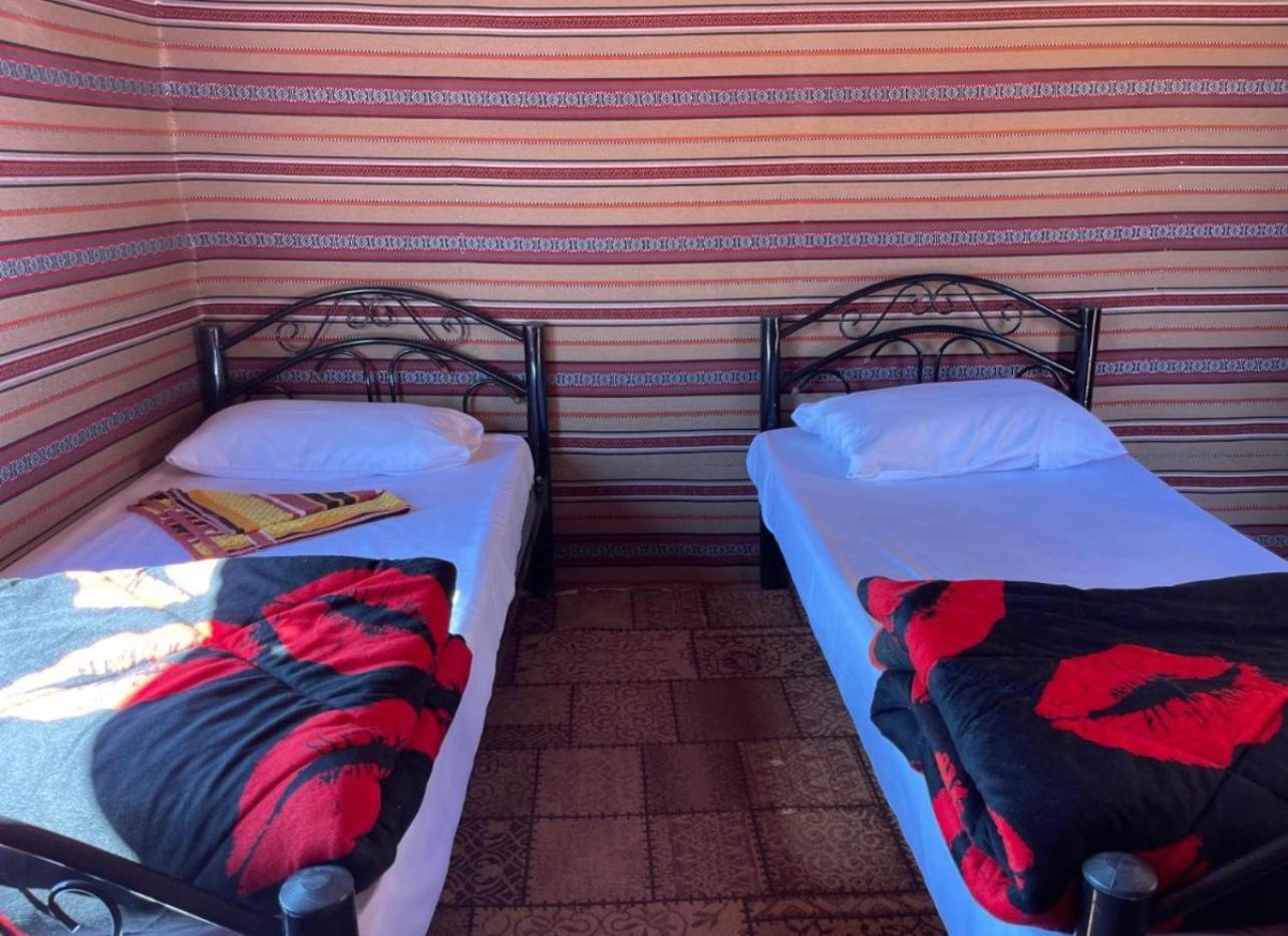 Hotel Bedouin Bunch Camp Wadi Rum Exterior foto